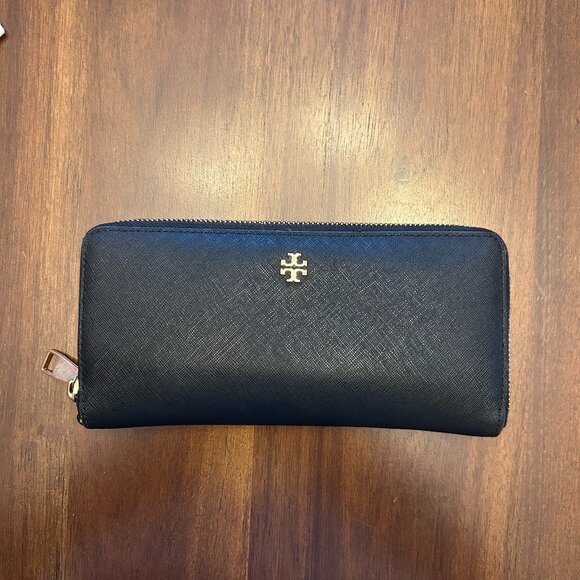 Tory Burch Women's Robinson Saffiano Continental Wallet Black - Picture 1 of 16